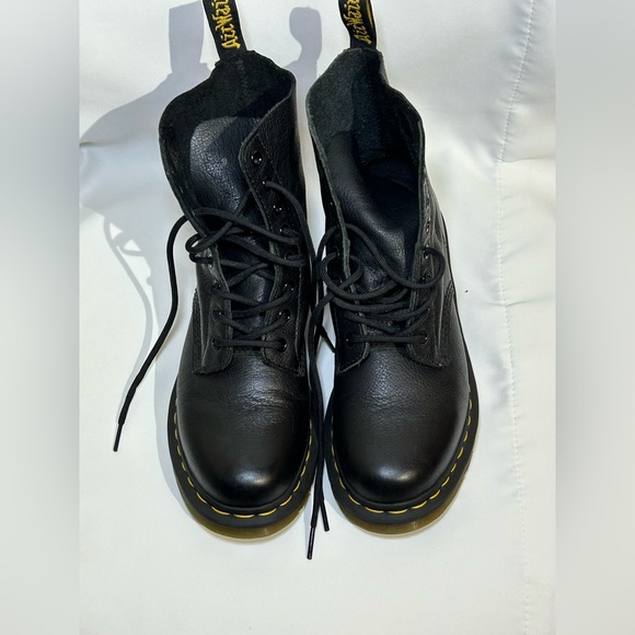 Dr. Martens 1460 Pascal Black Leather Combat Boots Women’s Size 8 - Picture 1 of 7